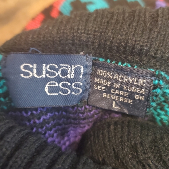Vintage Susan Ess Turtle Neck Sweater - Picture 4 of 5